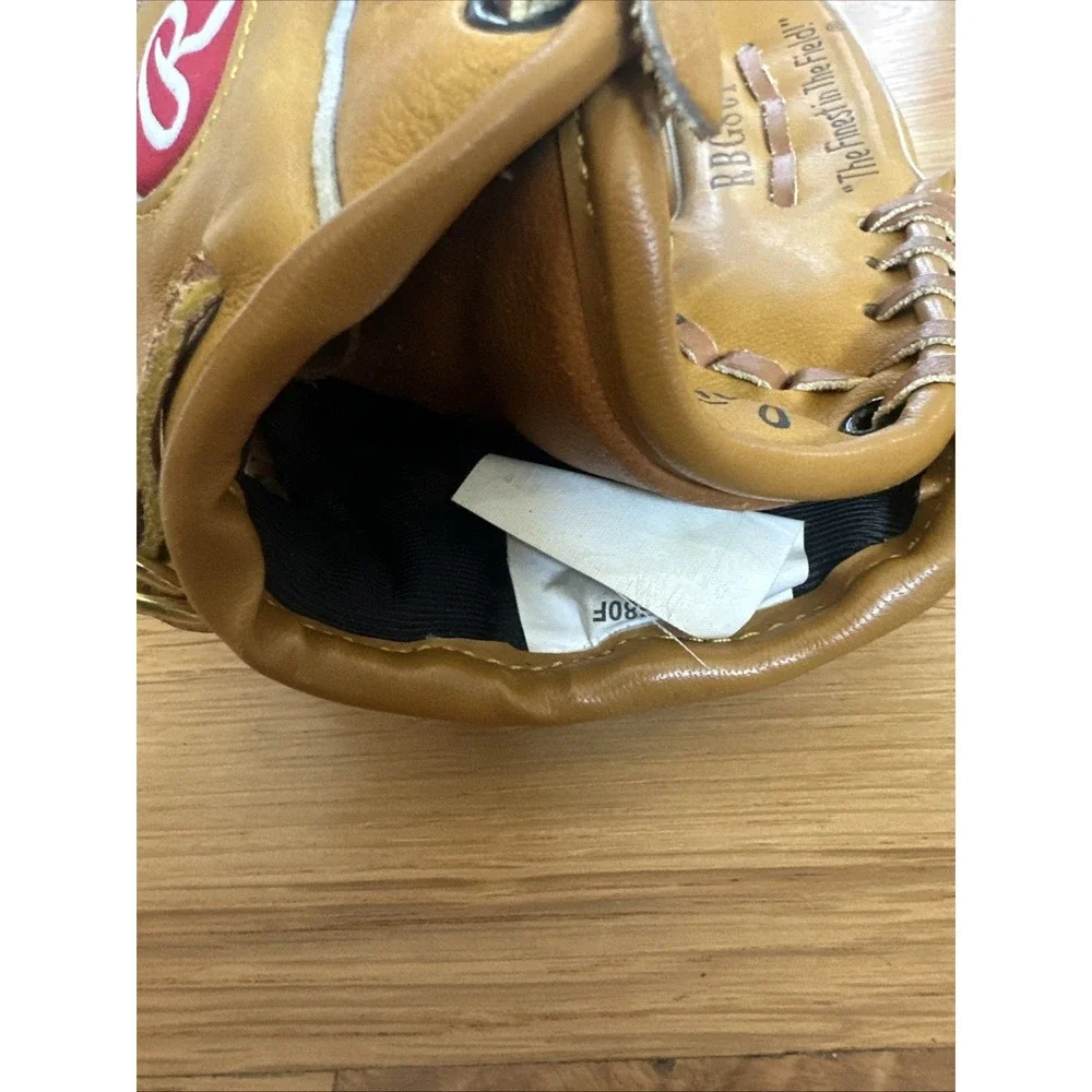 Rawlings RBG80F Fastback 10½″ Youth‎ Baseball Glove – 